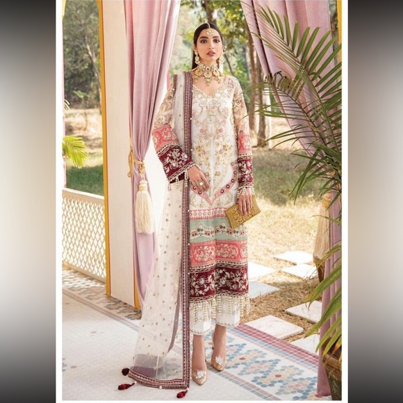 Maria B 3 piece suit (fancy) - Picture 1 of 9